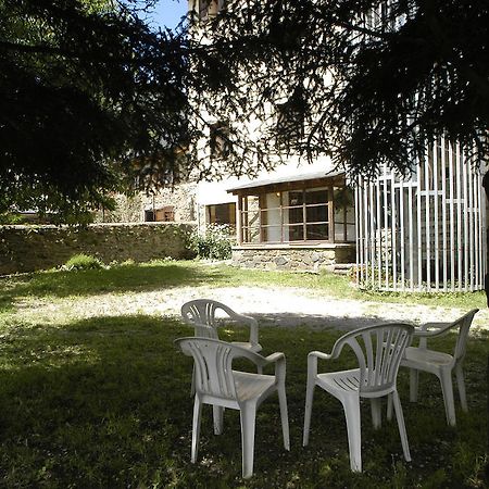 Xalet-Refugi U.E.C. Hostel La Molina  Exterior photo