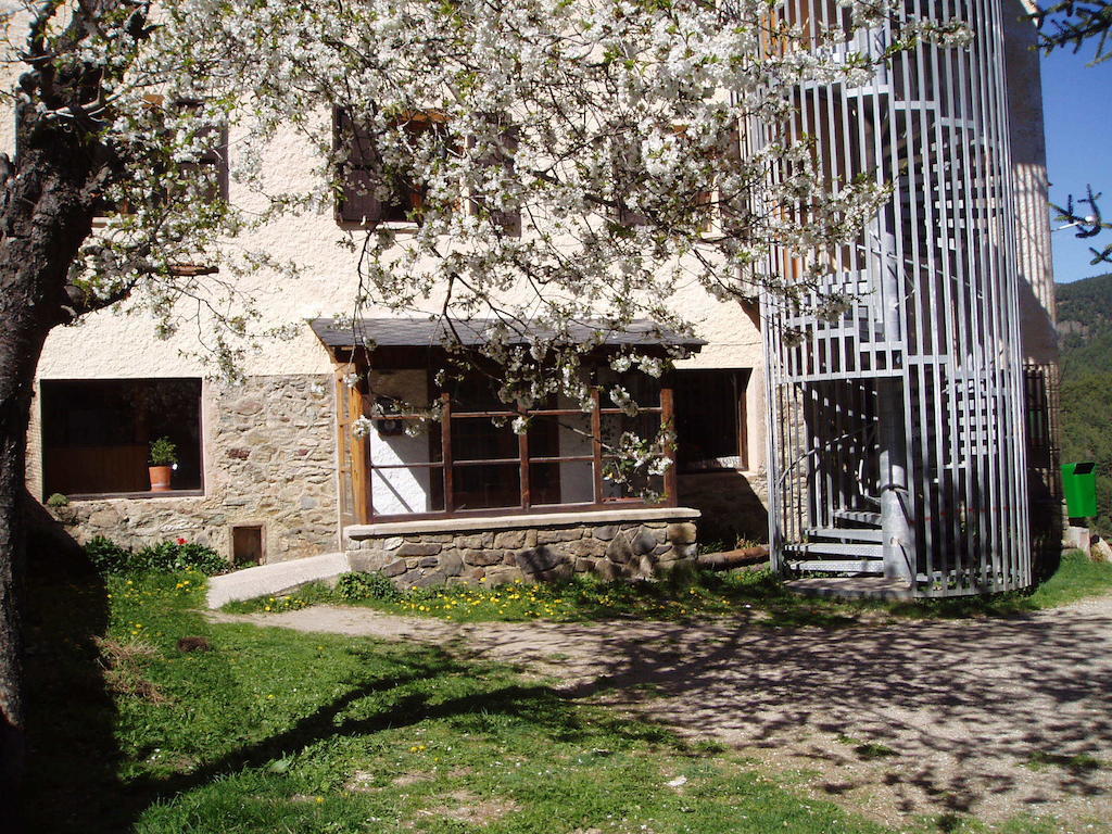 Xalet-Refugi U.E.C. Hostel La Molina  Exterior photo