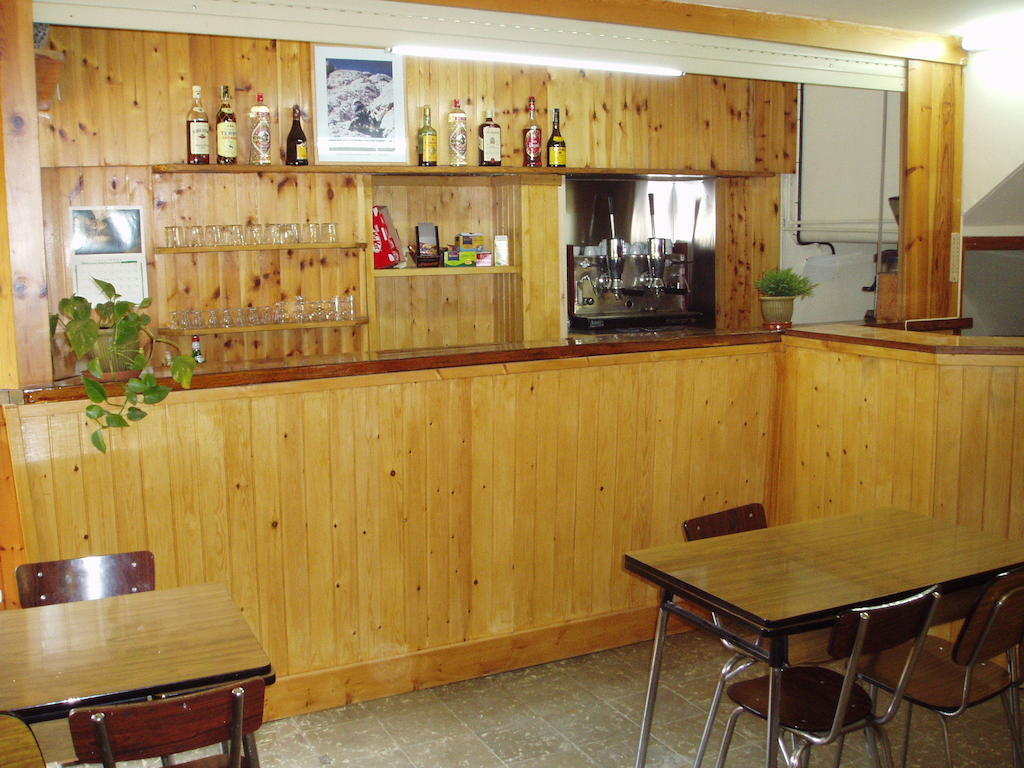 Xalet-Refugi U.E.C. Hostel La Molina  Exterior photo