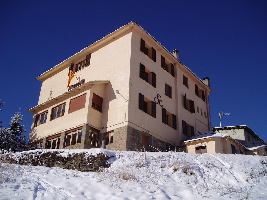 Xalet-Refugi U.E.C. Hostel La Molina  Exterior photo