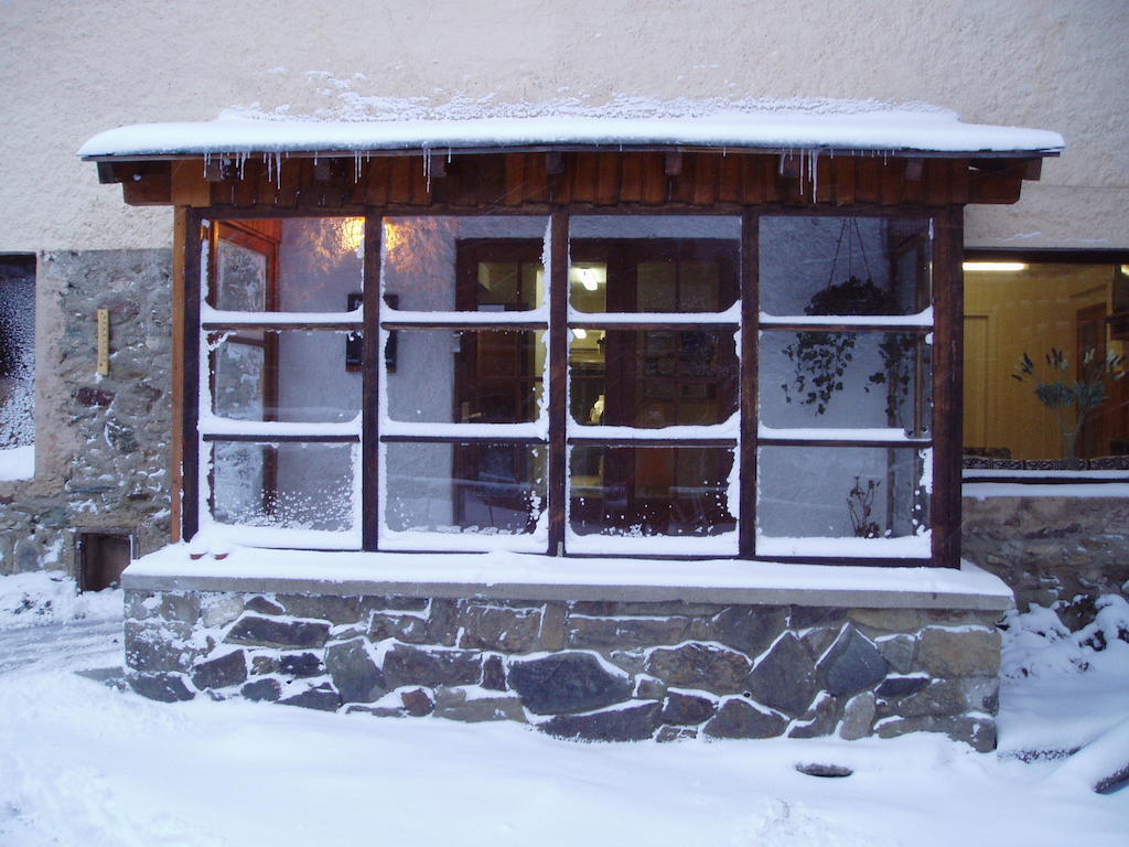 Xalet-Refugi U.E.C. Hostel La Molina  Exterior photo