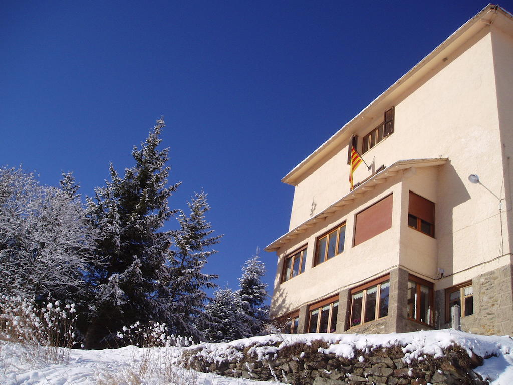 Xalet-Refugi U.E.C. Hostel La Molina  Exterior photo
